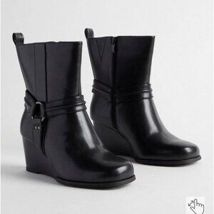 Torrid Size10.5 Harness Wedge Bootie